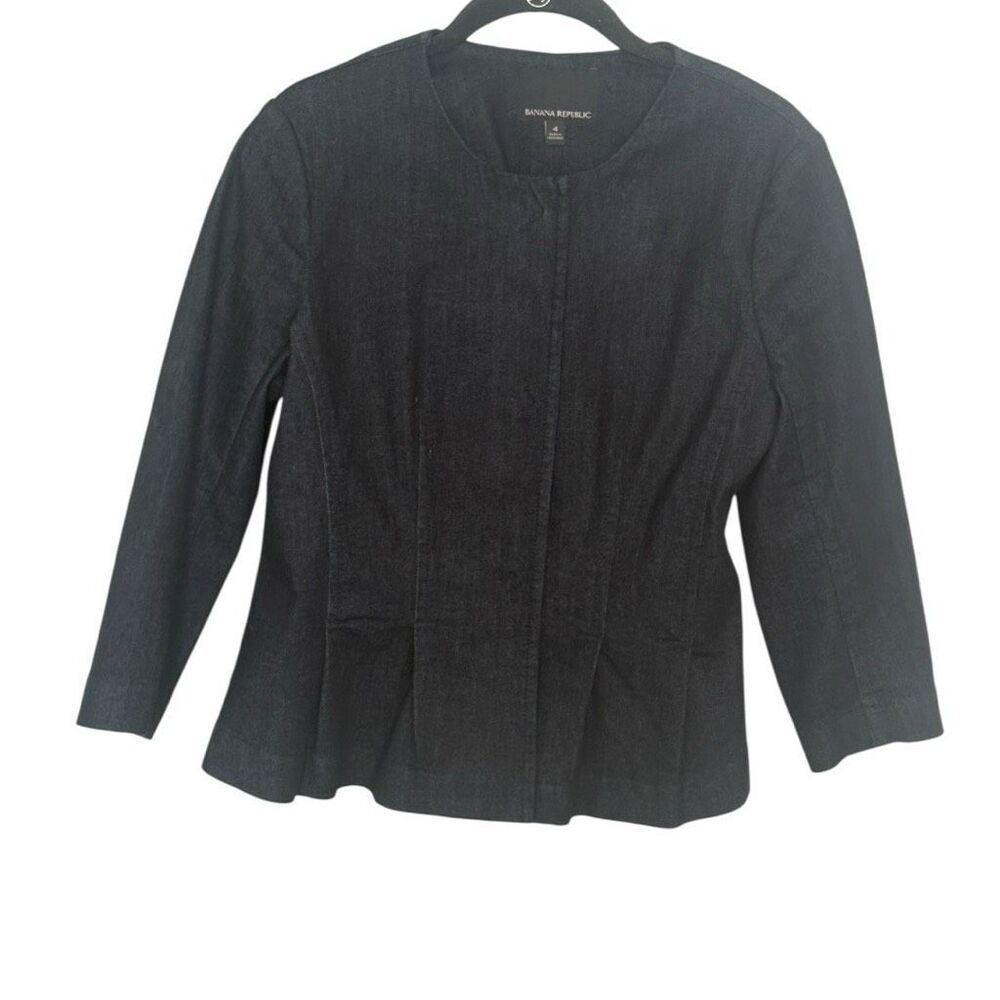 Banana Republic Dark Wash Blue Denim Blazer Size 4 Pleats Structured Button Fron